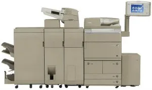 Canon iR Advance 8205 PRO